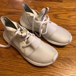 White Adidas Tubular Defiant Shoes Size 6 1/2